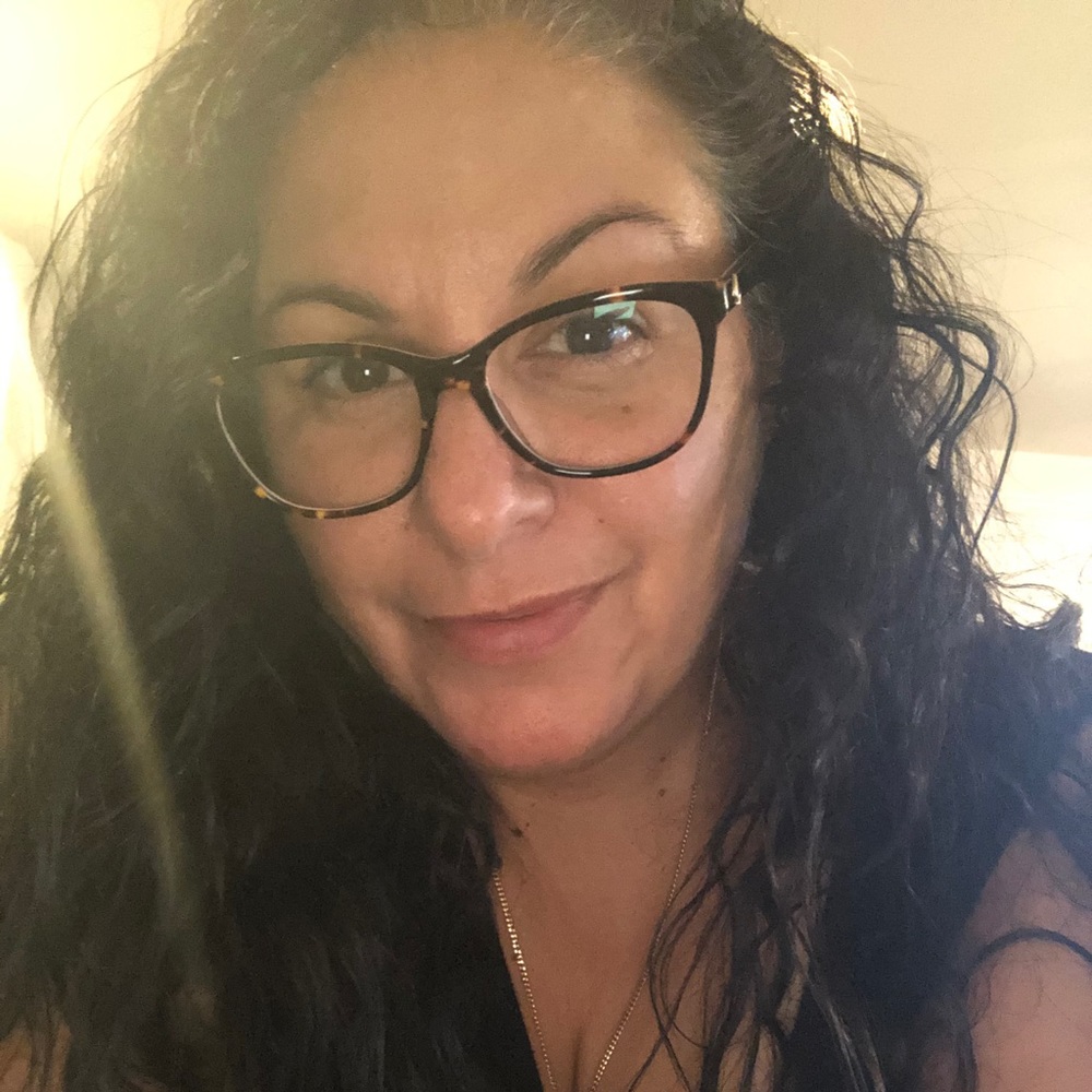 Meet your Posher, Monica